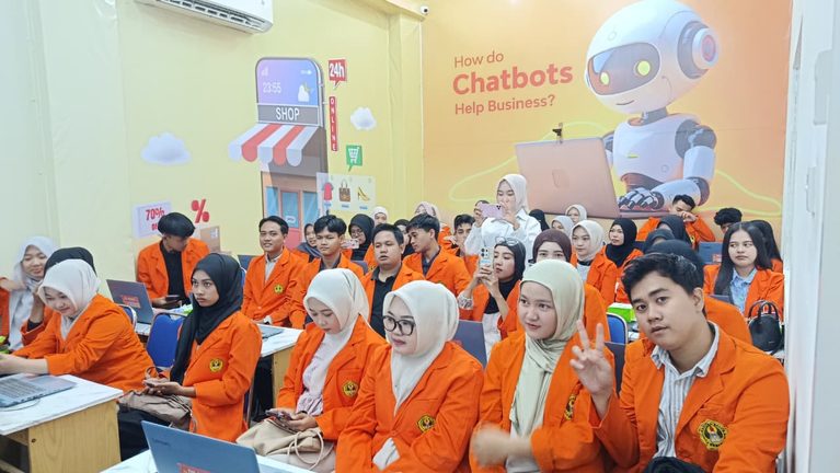 Mencetak Pendidik Masa Depan: Mahasiswa TP UNBARA Kuasai Koding, IoT, dan AI dalam Inhouse Training di PalComTech